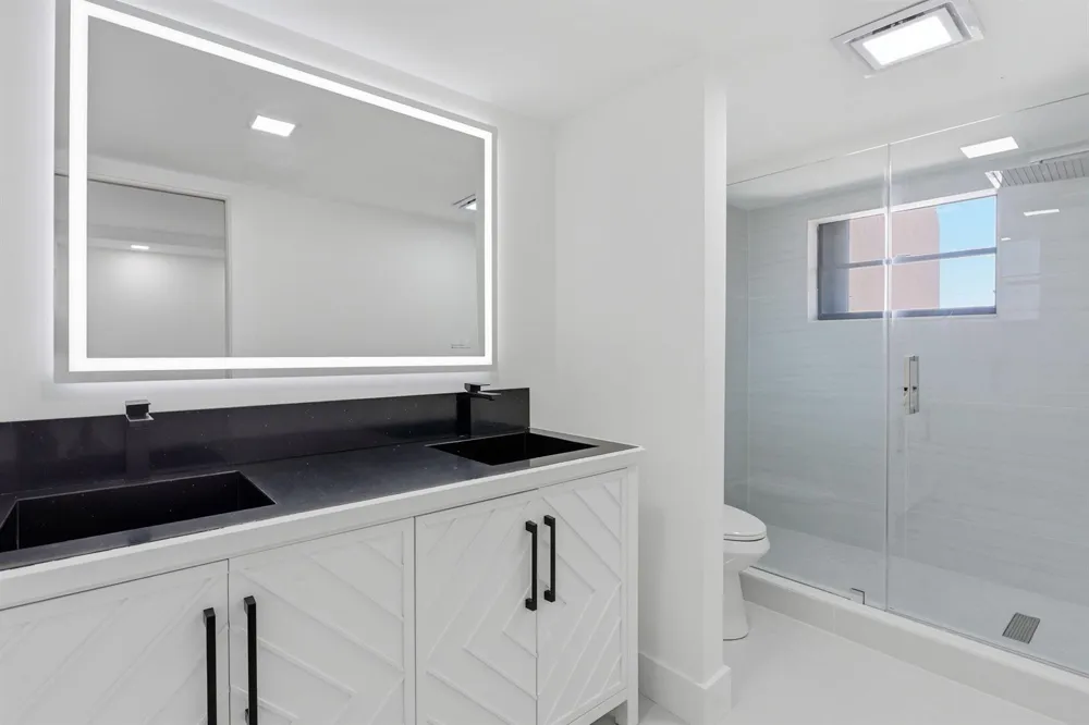 1222 Hillsboro Mile #15 Hillsboro Beach, FL 33062