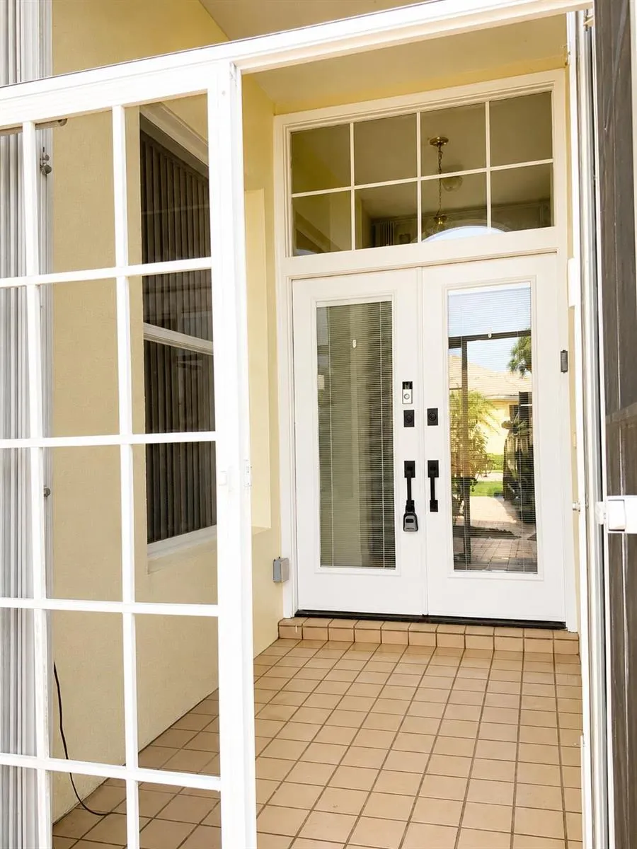 7564 SE BAY CEDAR CIRCLE Hobe Sound, FL 33455