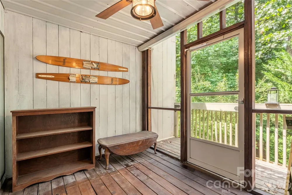 222 Riverview Terrace Lake Wylie, SC 29710