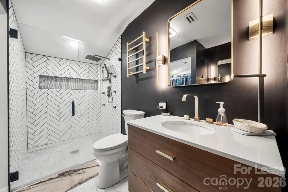 222 Riverview Terrace Lake Wylie, SC 29710
