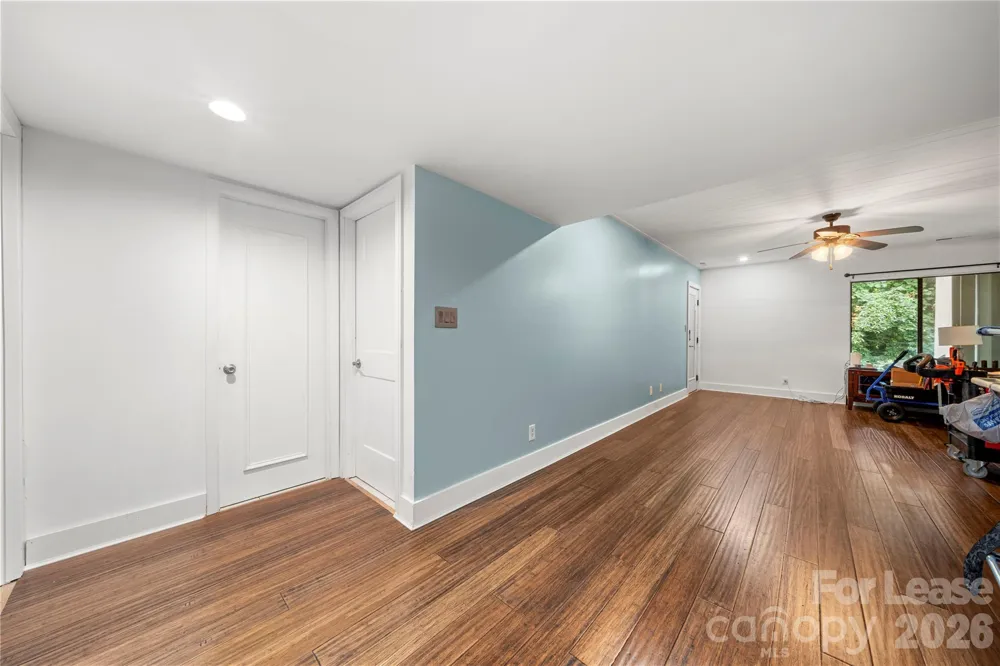 222 Riverview Terrace Lake Wylie, SC 29710