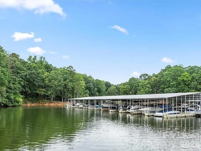 222 Riverview Terrace Lake Wylie, SC 29710