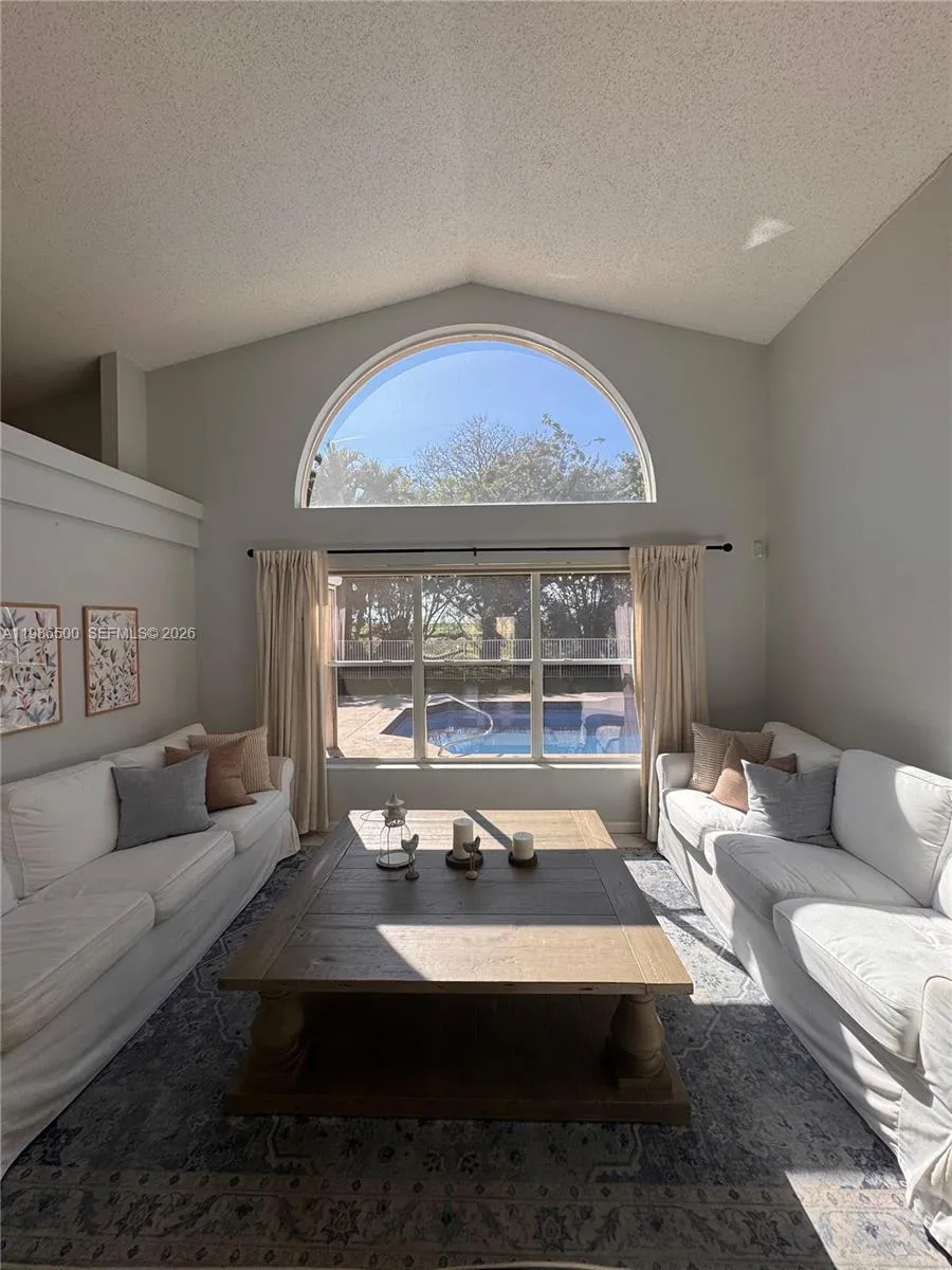 15790 Bent Creek Rd Wellington, FL 33414