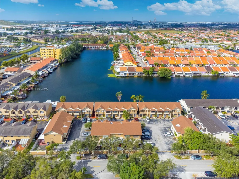 5314 W 26th Ave #105 Hialeah, FL 33016