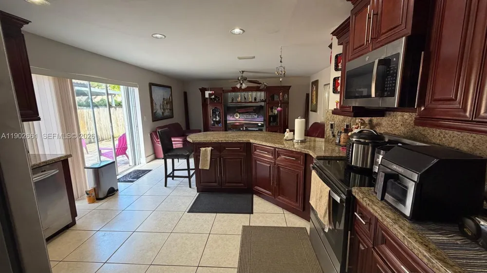 14713 SW 155th Pl Miami, FL 33196