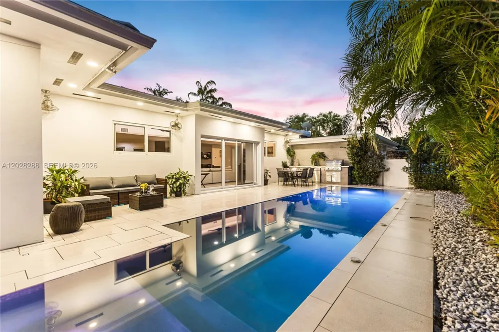 857 NE 98th St Miami Shores, FL 33138