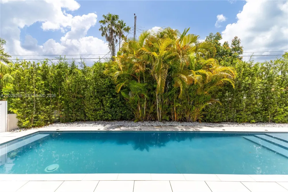 857 NE 98th St Miami Shores, FL 33138