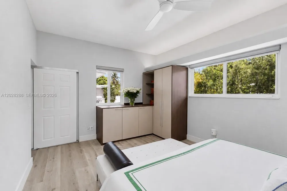 857 NE 98th St Miami Shores, FL 33138