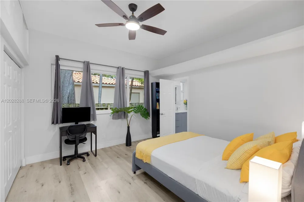 857 NE 98th St Miami Shores, FL 33138