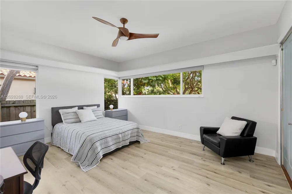 857 NE 98th St Miami Shores, FL 33138