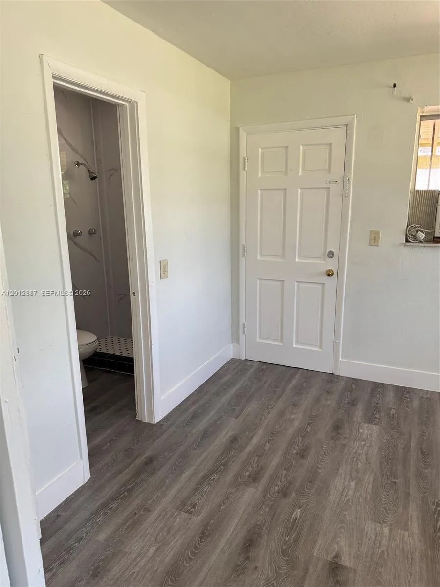 2620 SW 53rd Ave West Park, FL 33023