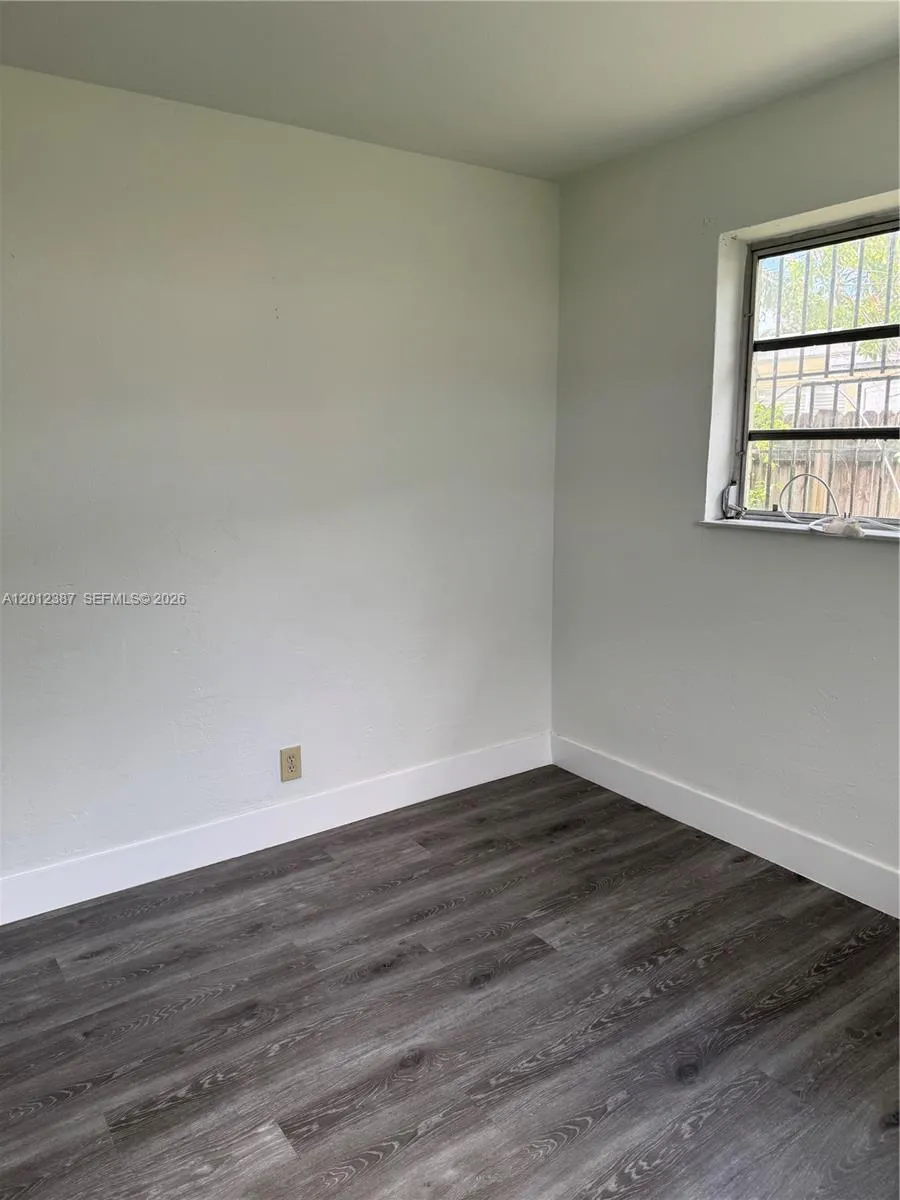 2620 SW 53rd Ave West Park, FL 33023