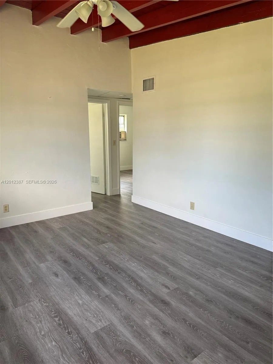2620 SW 53rd Ave West Park, FL 33023