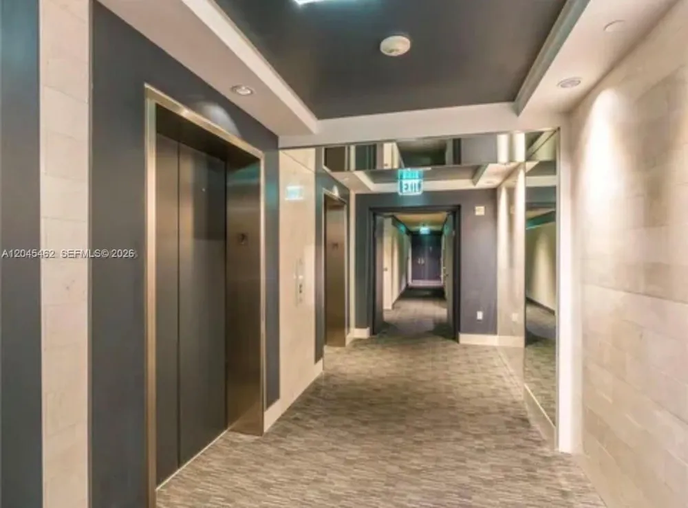 901 Brickell Key Blvd #702 Miami, FL 33131