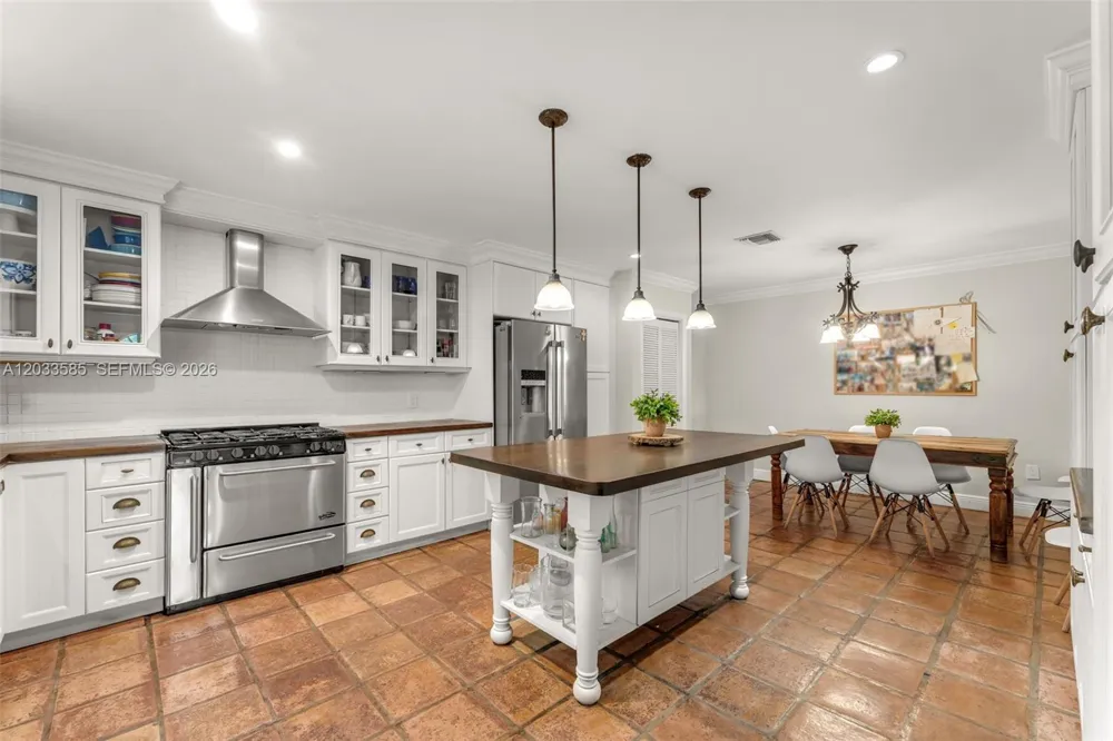 7603 SW 91st Ave Miami, FL 33173