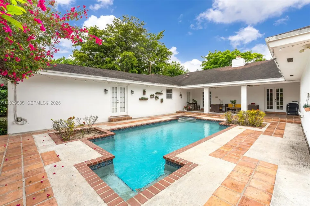 7603 SW 91st Ave Miami, FL 33173