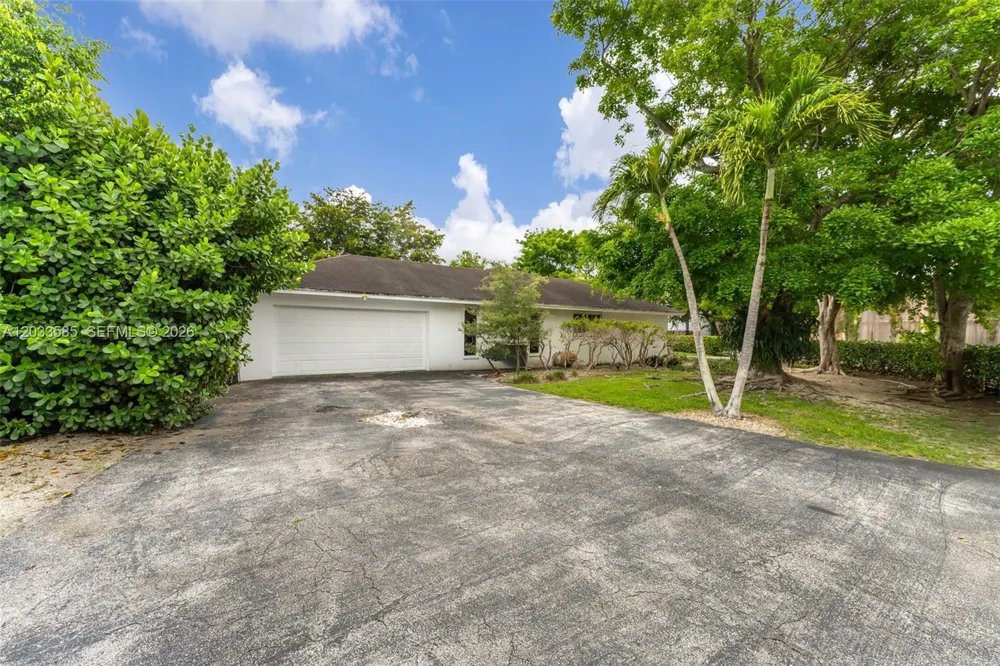7603 SW 91st Ave Miami, FL 33173