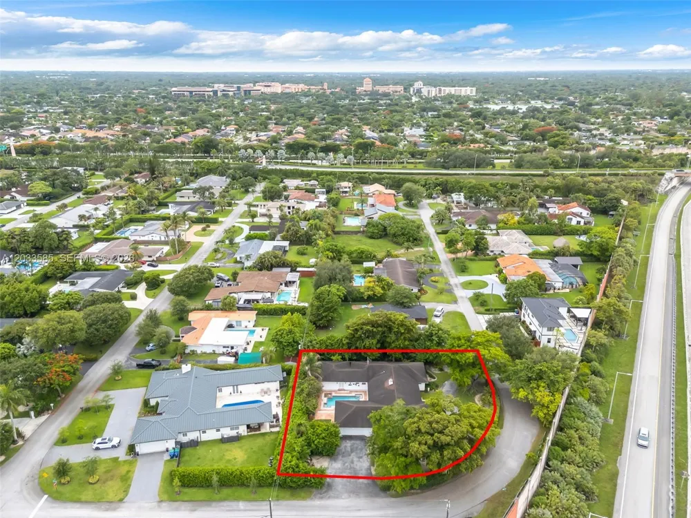 7603 SW 91st Ave Miami, FL 33173