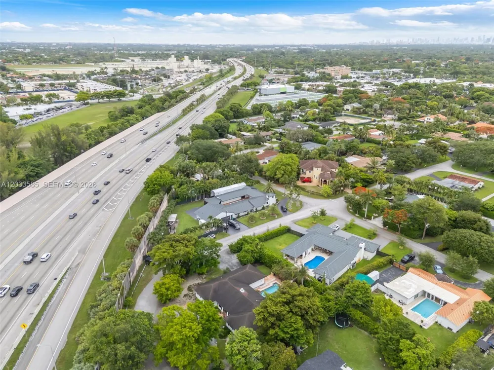 7603 SW 91st Ave Miami, FL 33173