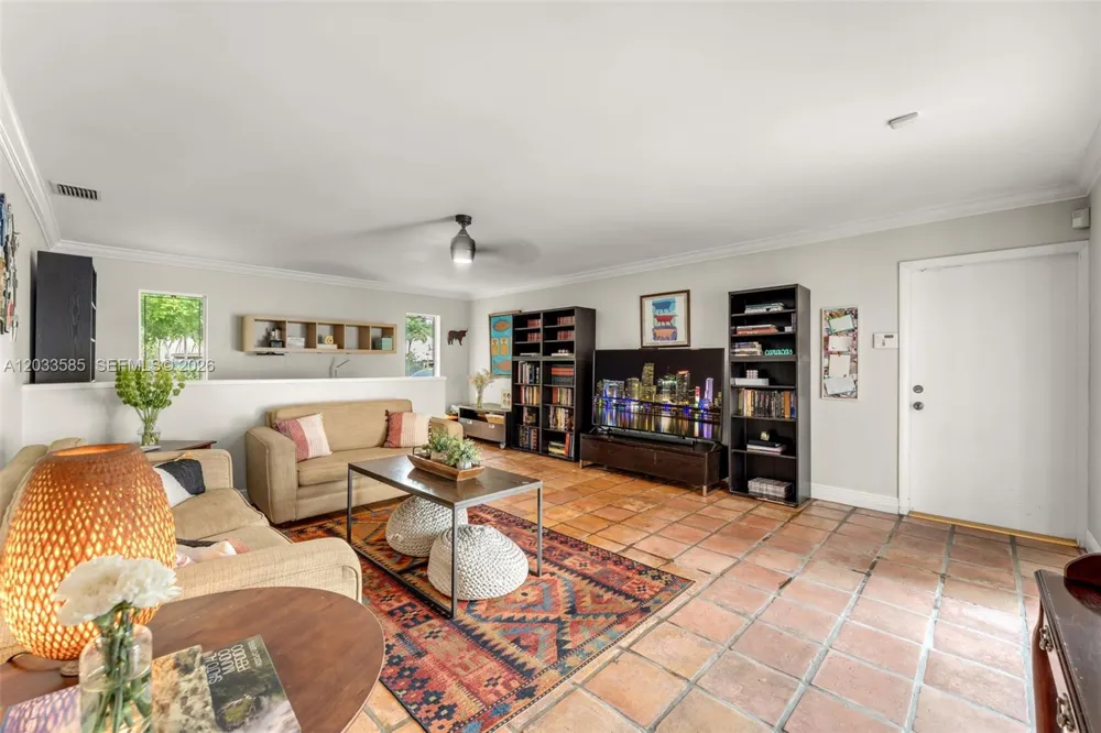 7603 SW 91st Ave Miami, FL 33173