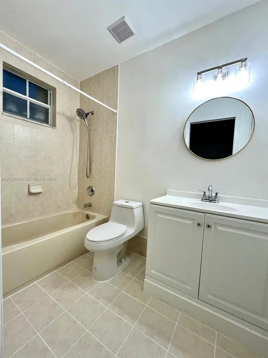 4284 SW 157th Ave #127 Miramar, FL 33027