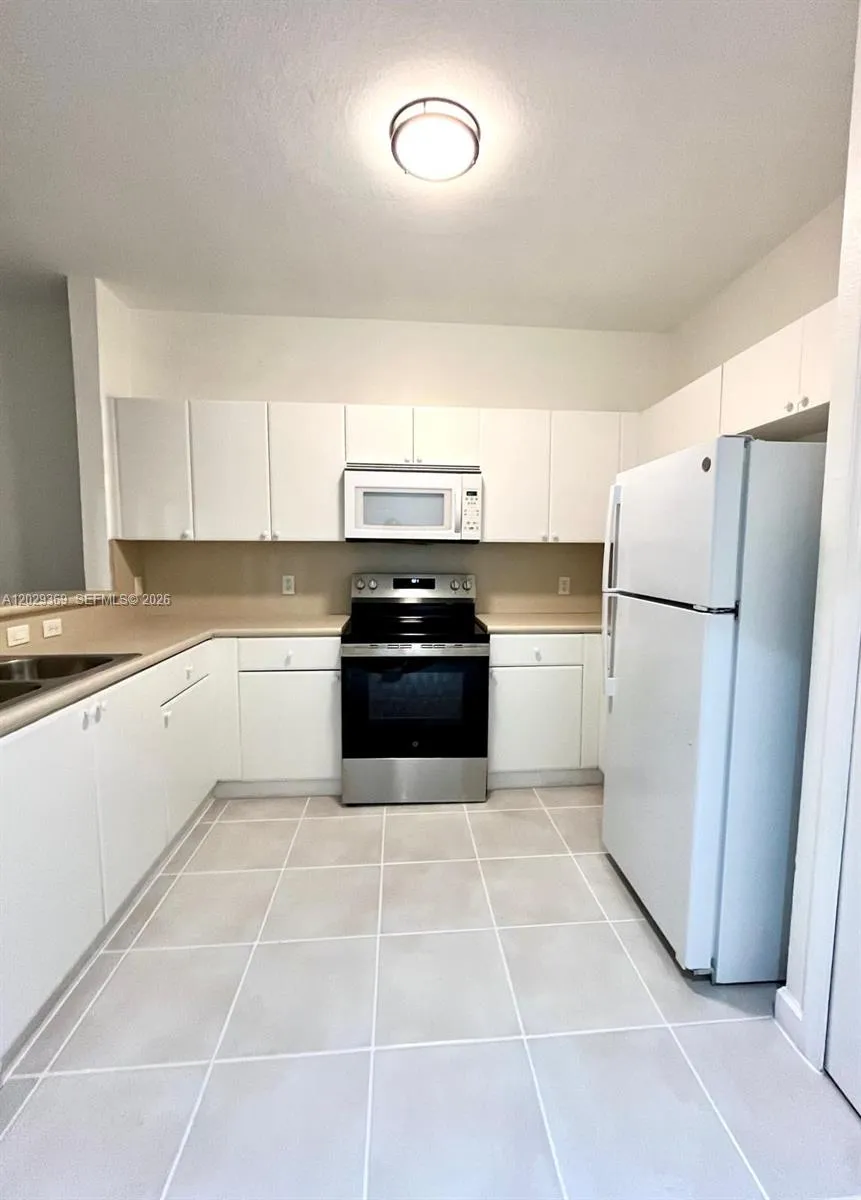 4284 SW 157th Ave #127 Miramar, FL 33027