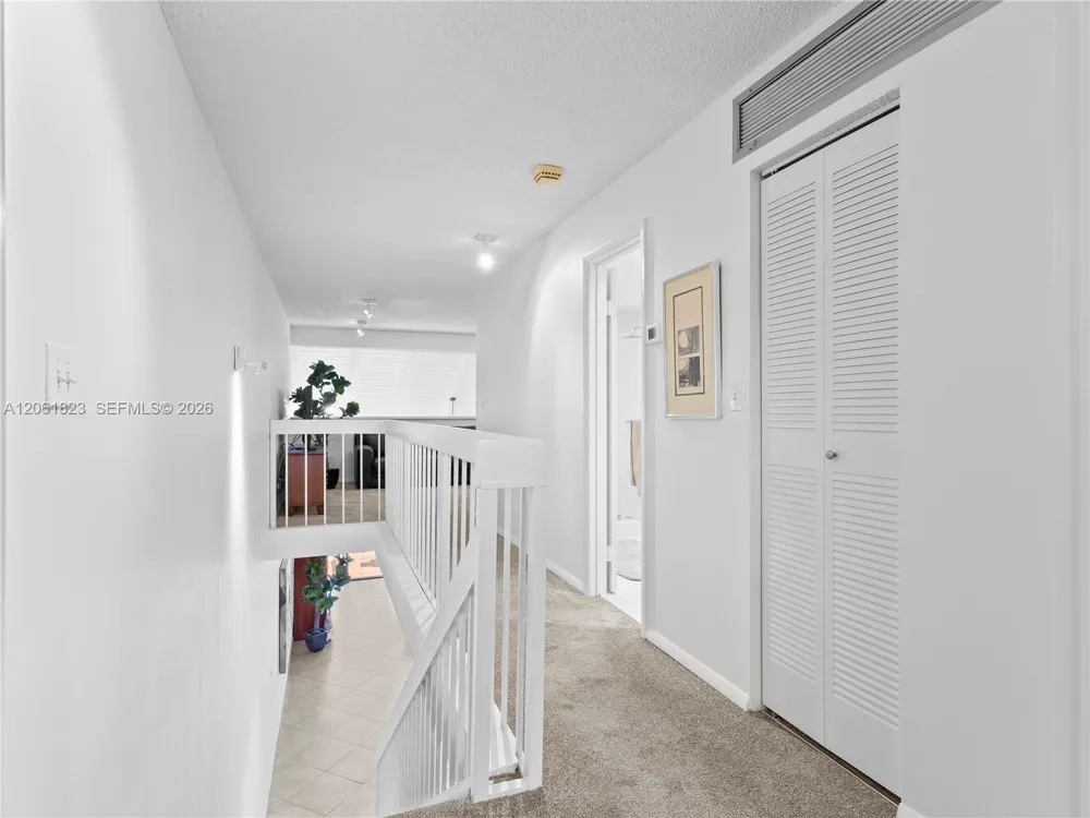 8133 SW 86th Ter Miami, FL 33143