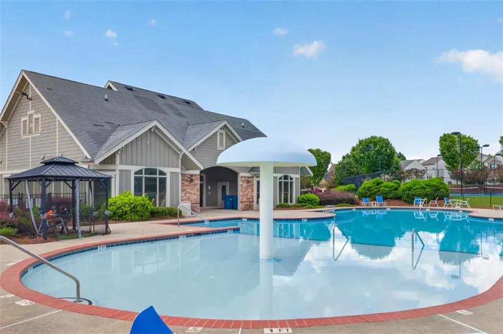 1729 Charcoal Ives Road Lawrenceville, GA 30045