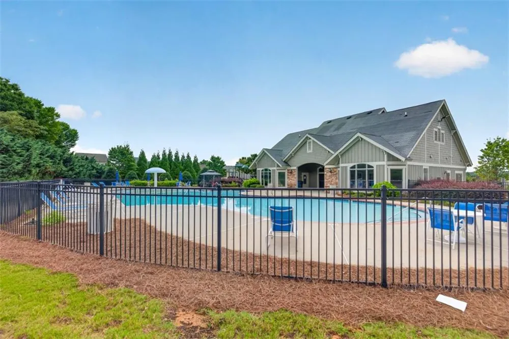 1729 Charcoal Ives Road Lawrenceville, GA 30045