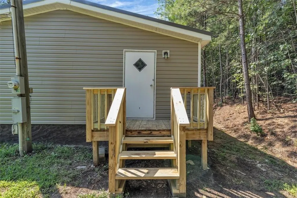 827 Brackett Ridge Road Chatsworth, GA 30705