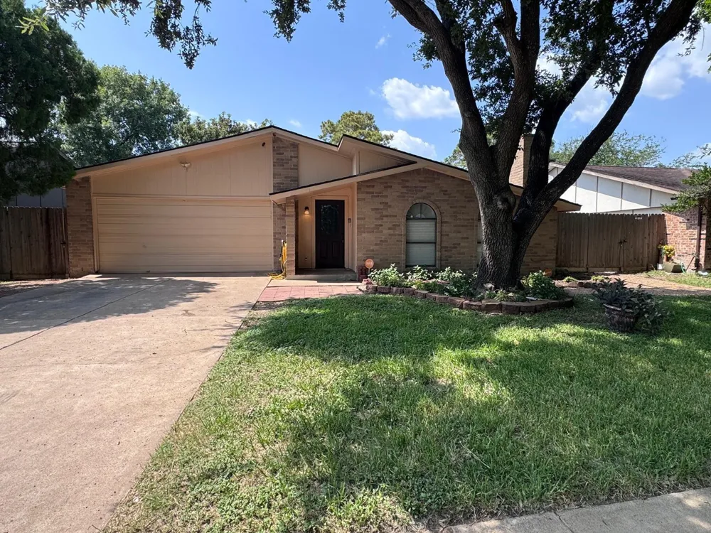 15602 Camino Del Sol Drive Houston, TX 77083