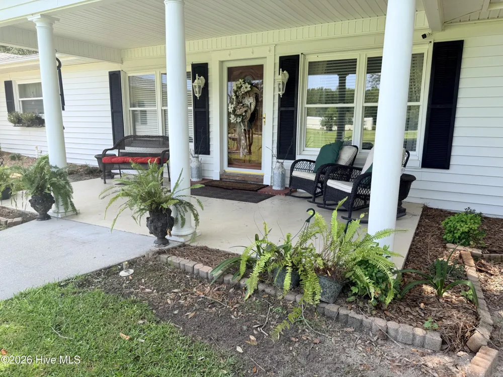 1589 Carl Stephens Road Clarendon, NC 28432