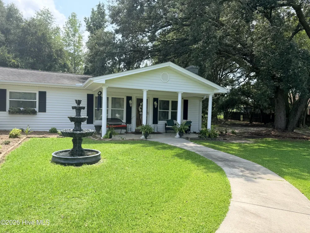1589 Carl Stephens Road Clarendon, NC 28432