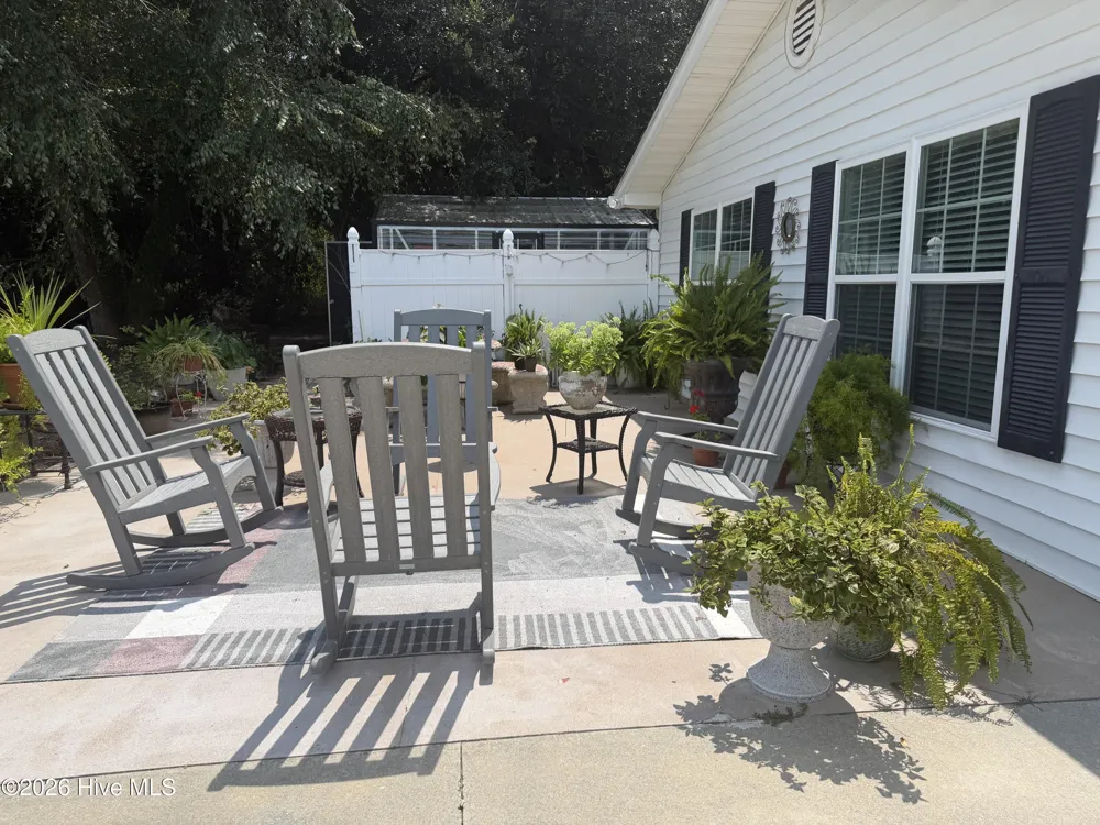 1589 Carl Stephens Road Clarendon, NC 28432