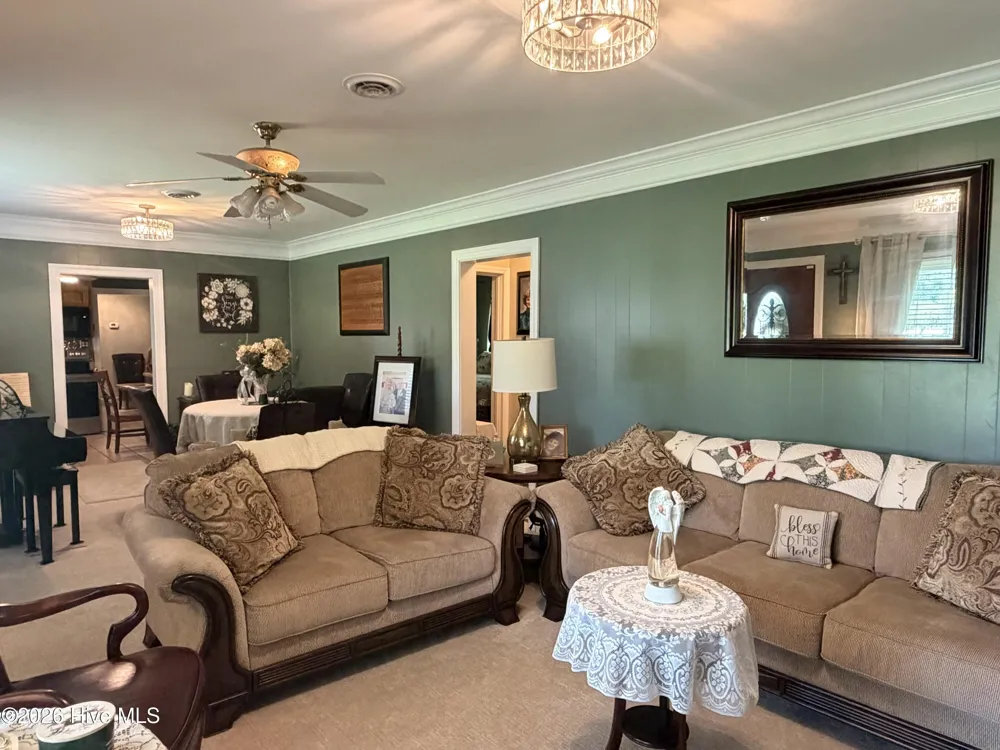 1589 Carl Stephens Road Clarendon, NC 28432