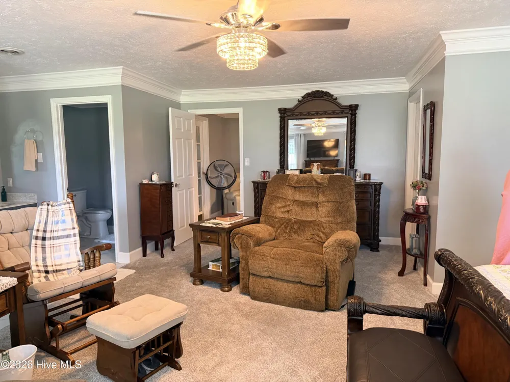 1589 Carl Stephens Road Clarendon, NC 28432