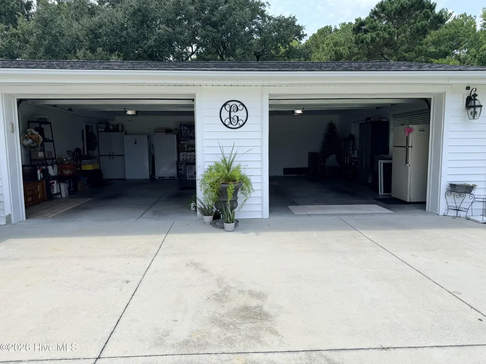 1589 Carl Stephens Road Clarendon, NC 28432