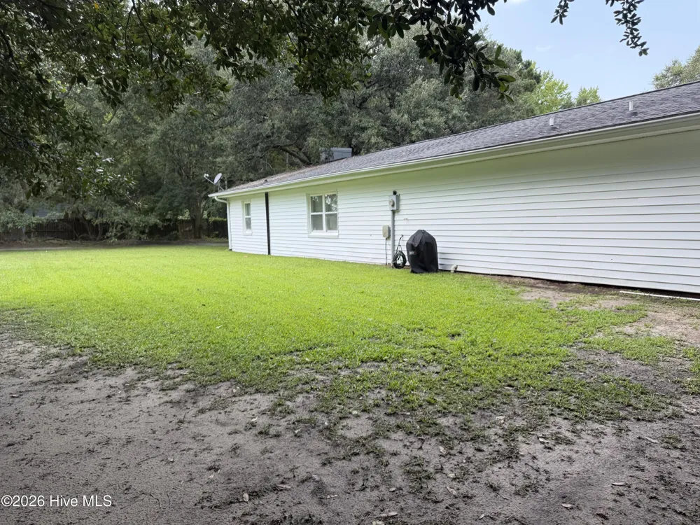 1589 Carl Stephens Road Clarendon, NC 28432
