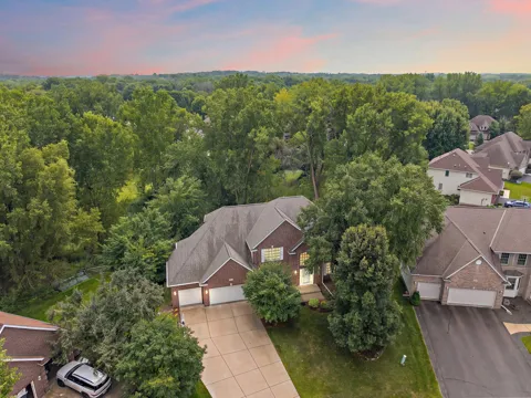 1401 Larkspur Court