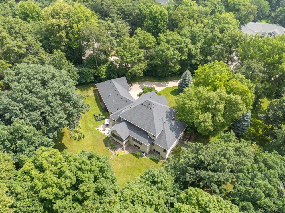 6921 Bluff Lane NW Rochester, MN 55901