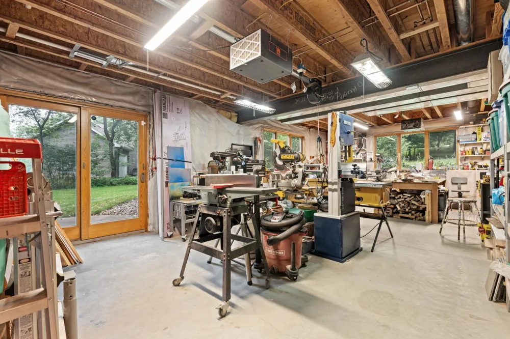6921 Bluff Lane NW Rochester, MN 55901