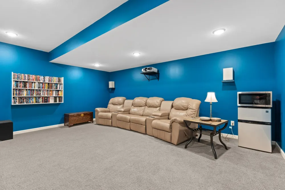 6921 Bluff Lane NW Rochester, MN 55901