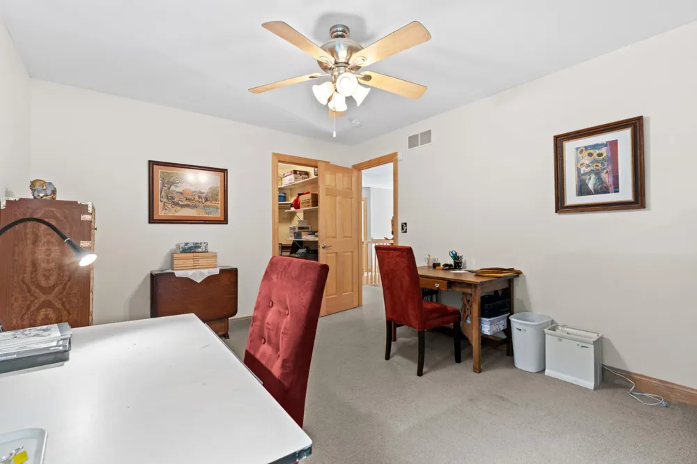 6921 Bluff Lane NW Rochester, MN 55901