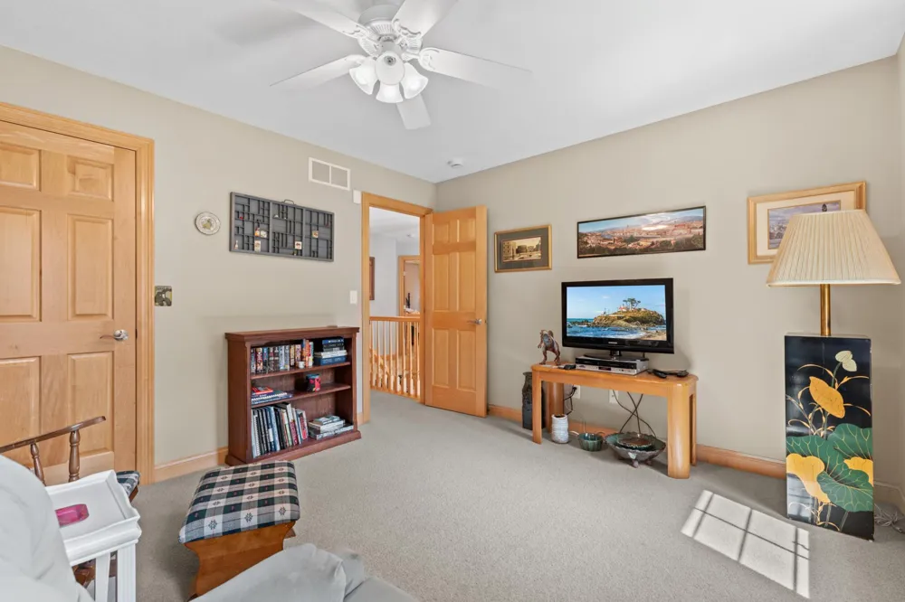 6921 Bluff Lane NW Rochester, MN 55901