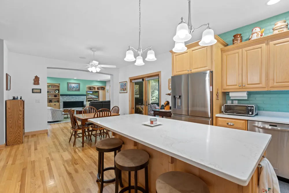 6921 Bluff Lane NW Rochester, MN 55901