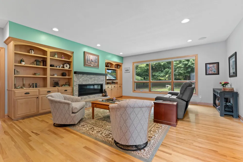 6921 Bluff Lane NW Rochester, MN 55901