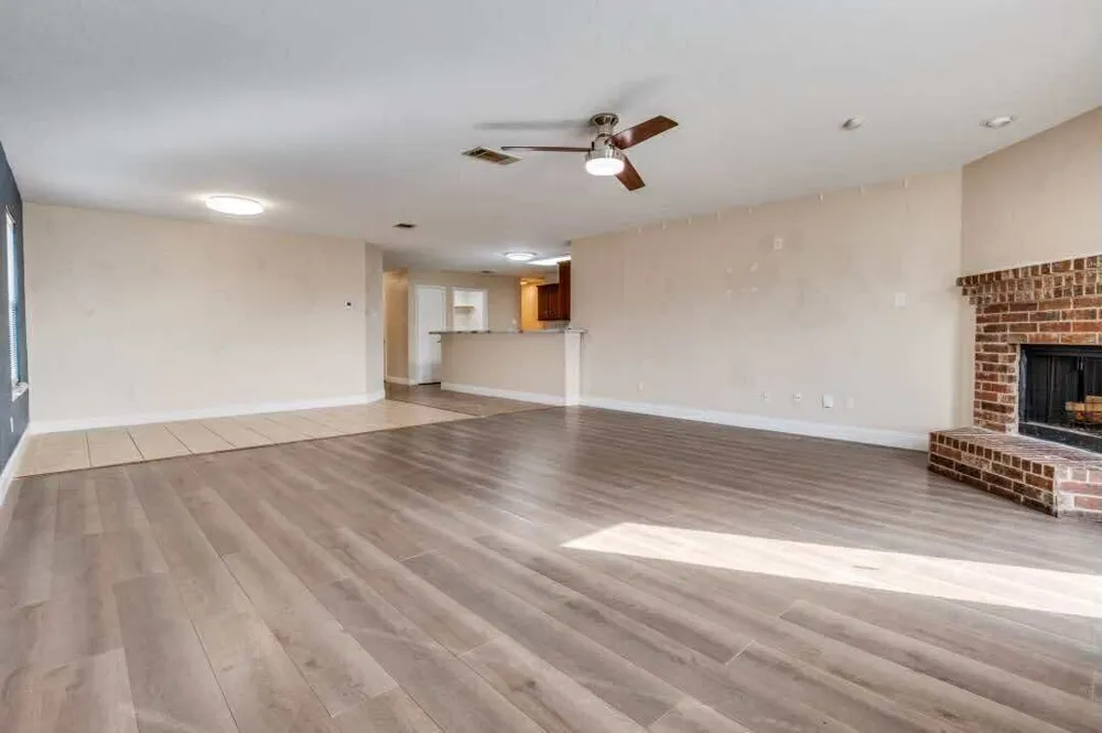 2118 Augusta Street Lancaster, TX 75146