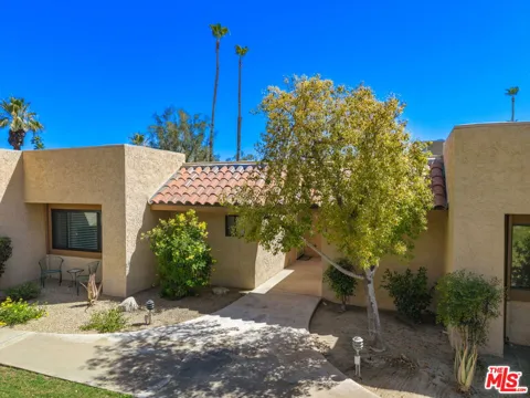 73729 Desert Vista Court