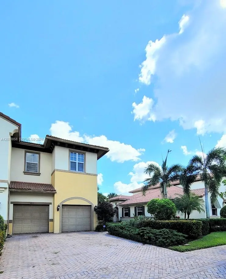 6033 NW 118th Dr #6033 Coral Springs, FL 33076
