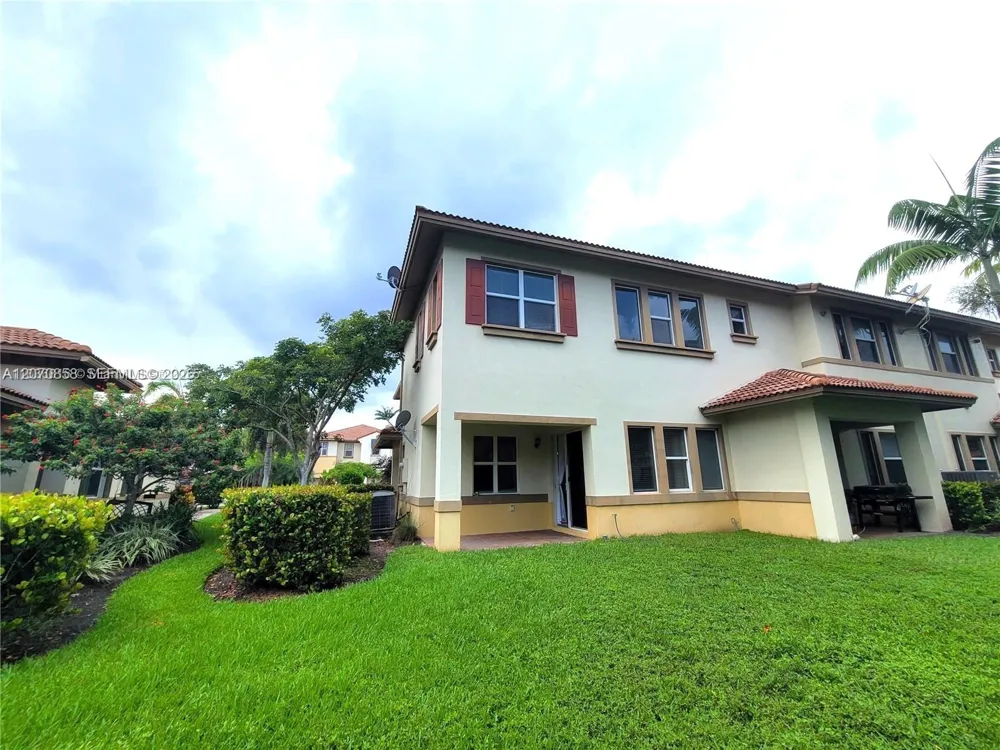 6033 NW 118th Dr #6033 Coral Springs, FL 33076
